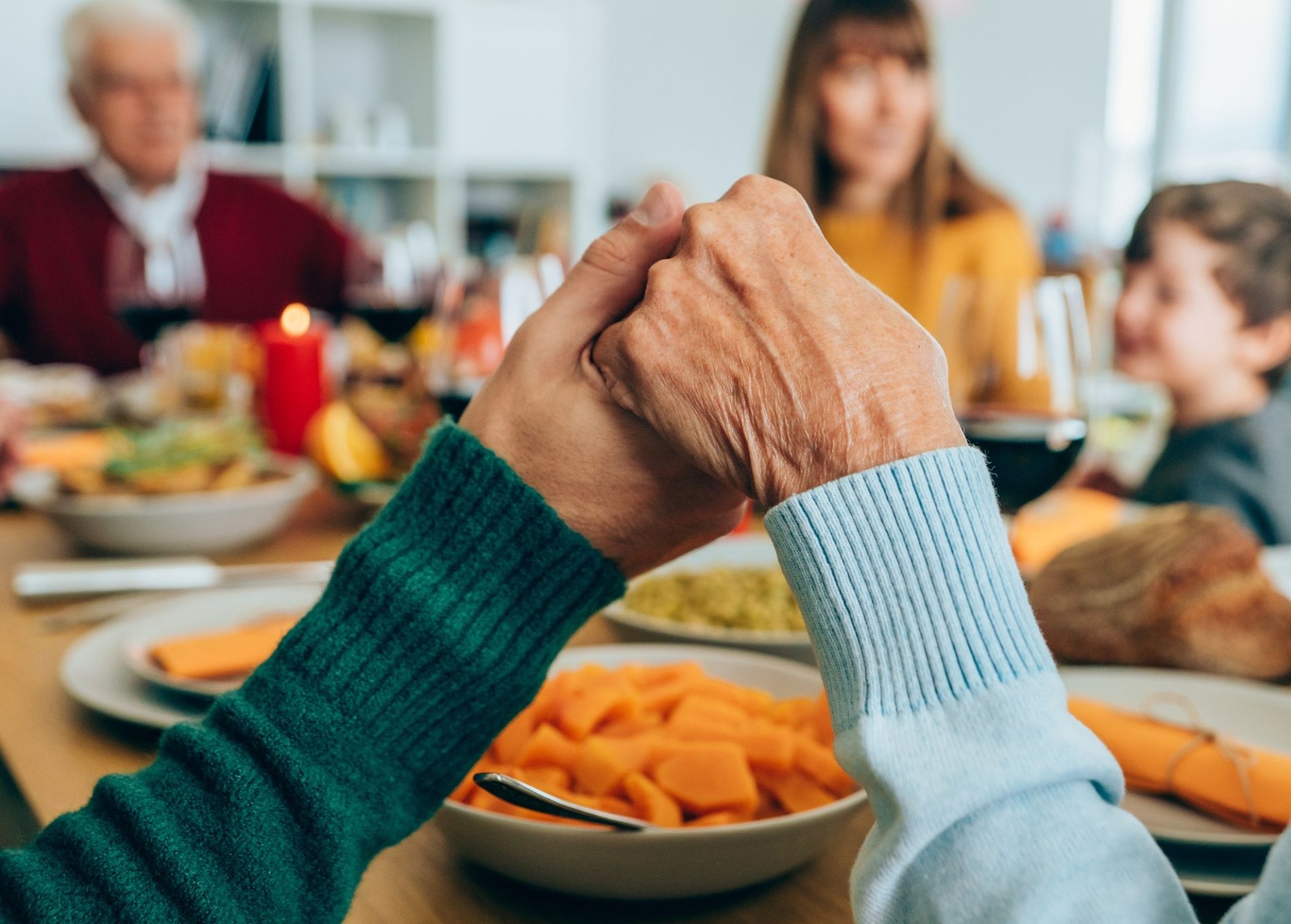 thanksgiving_traditions_blended.jpg