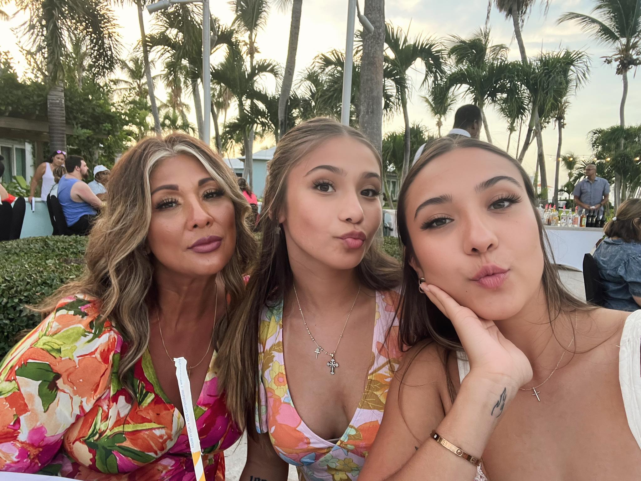 Sandra Guadarrama-Baumunk with daughters Mia & Sofia