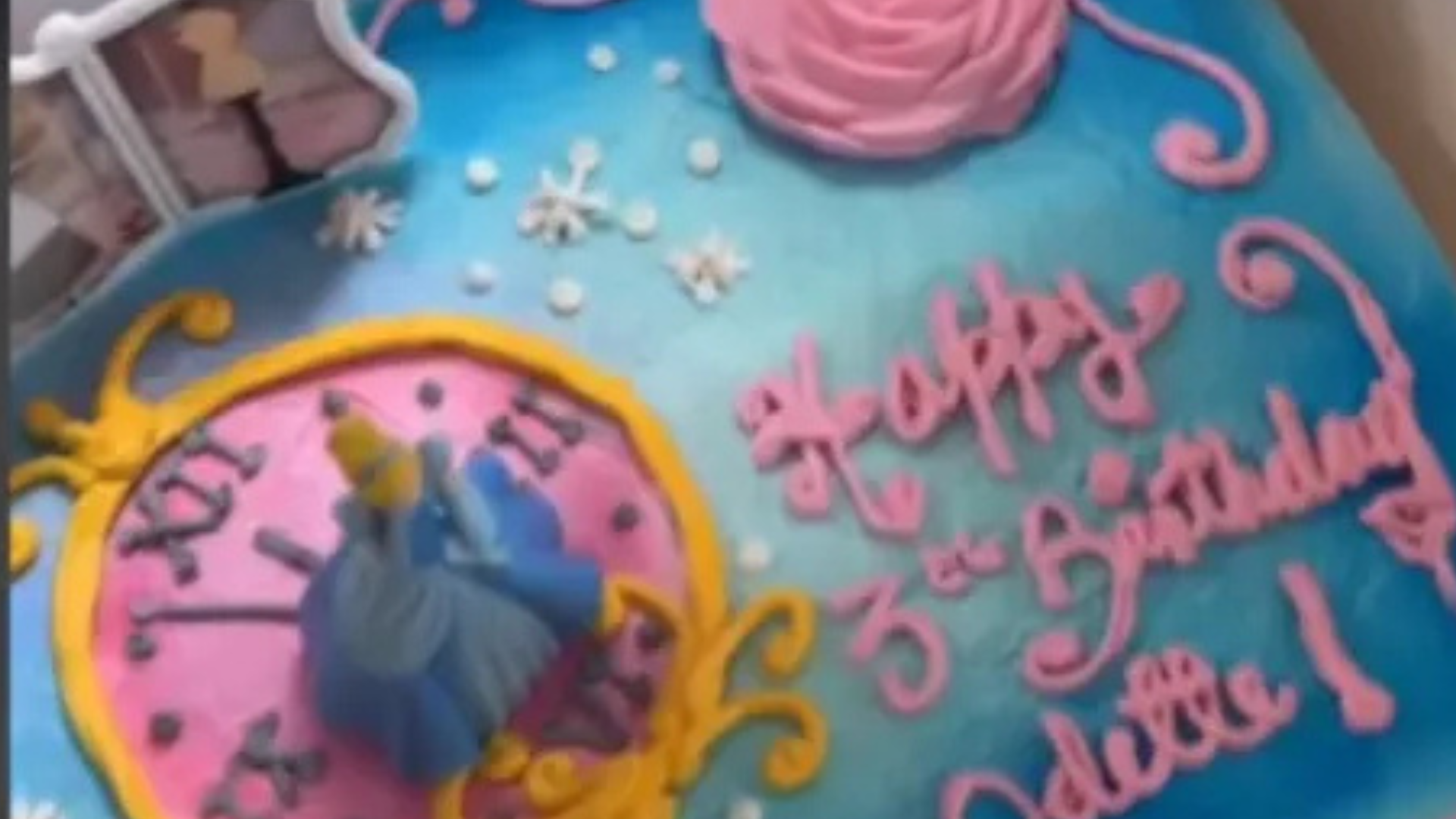 birthday cake