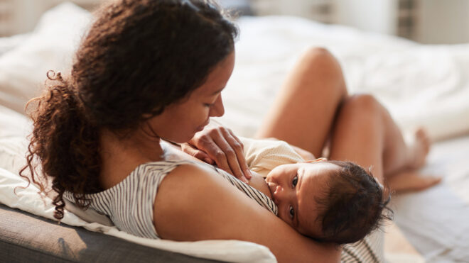 breastfeeding mom