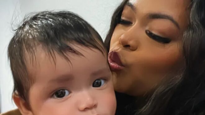 Washington mother of 3 Courtney Clinton found dead with unharmed toddler in car