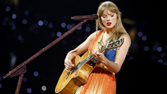 Taylor Swift performs onstage during "Taylor Swift | The Eras Tour" at Rogers Centre on November 14, 2024 in Toronto, Ontario. (Photo by Emma McIntyre/TAS24/Getty Images for TAS Rights Management)