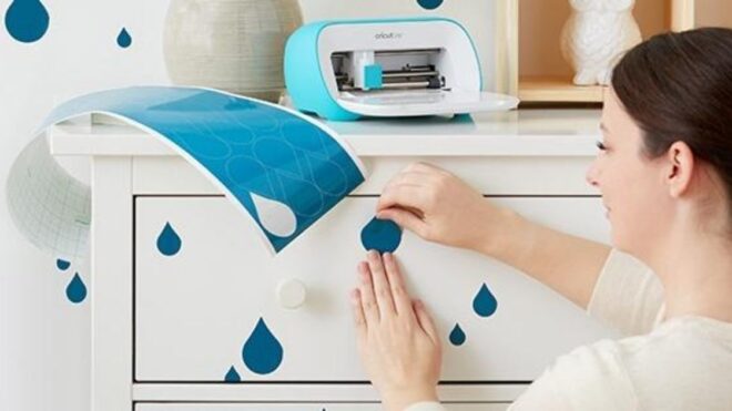Cricut vinyl stickers