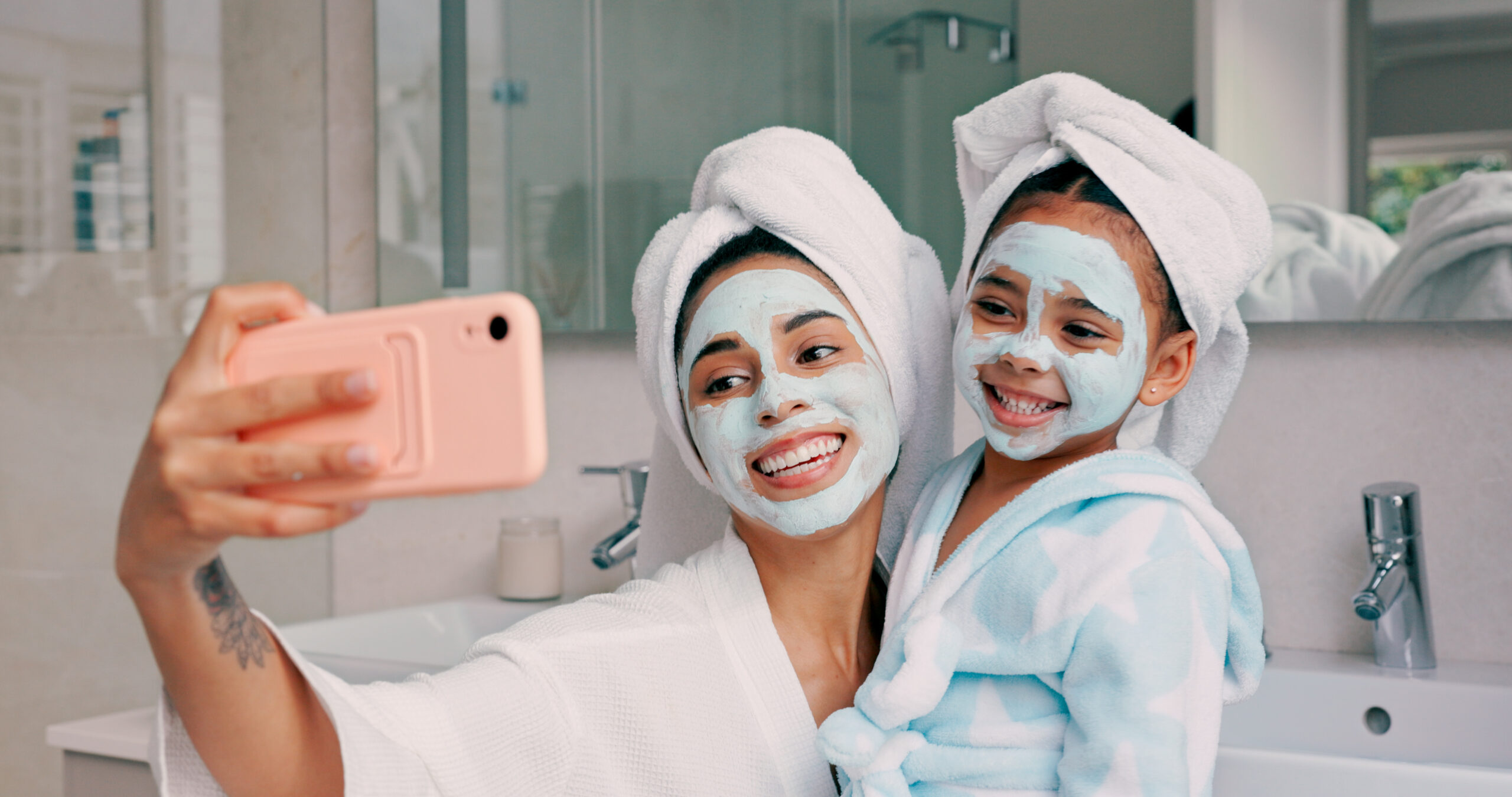 How to Make Sure Your Parents & Your Kids Don't Feel Like a Burden When You're Caring for Both
