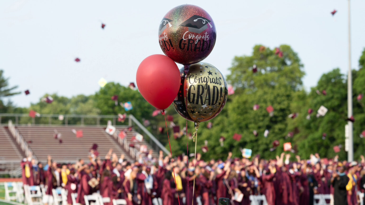 14 Sets of Twins Are Graduating High School Together