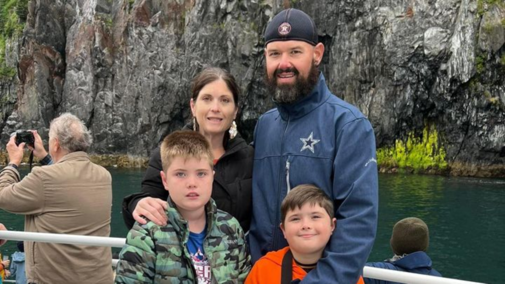 Human Remains Found in Alaskan Bay Could Be Family That Went Missing Last Year