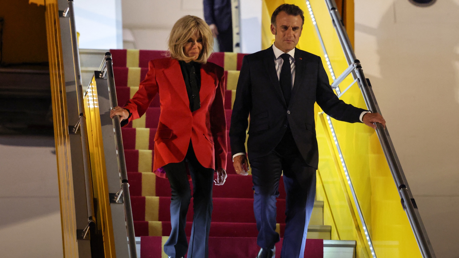 'Stay Away, Loser': What French President Emmanuel Macron's Wife Said to Him After the 'Slap'