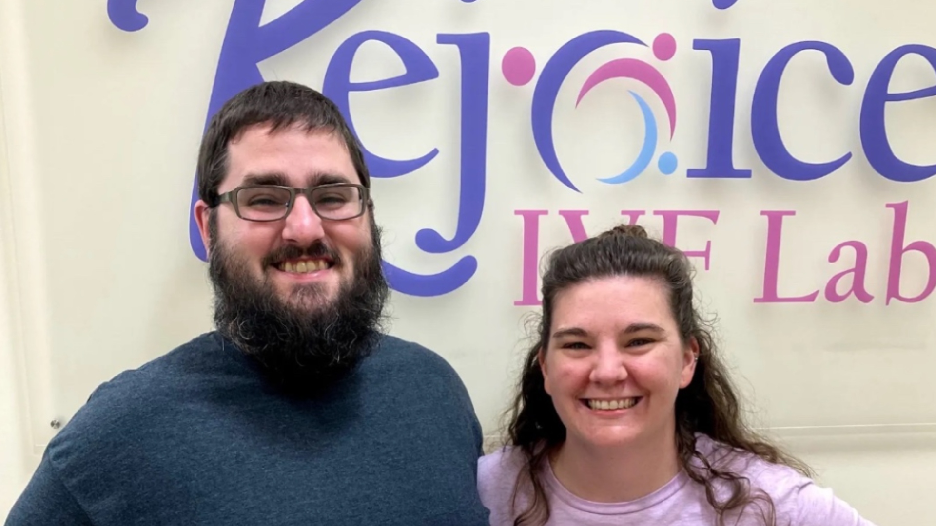 Tim and Lindsey Pierce adopted an embryo