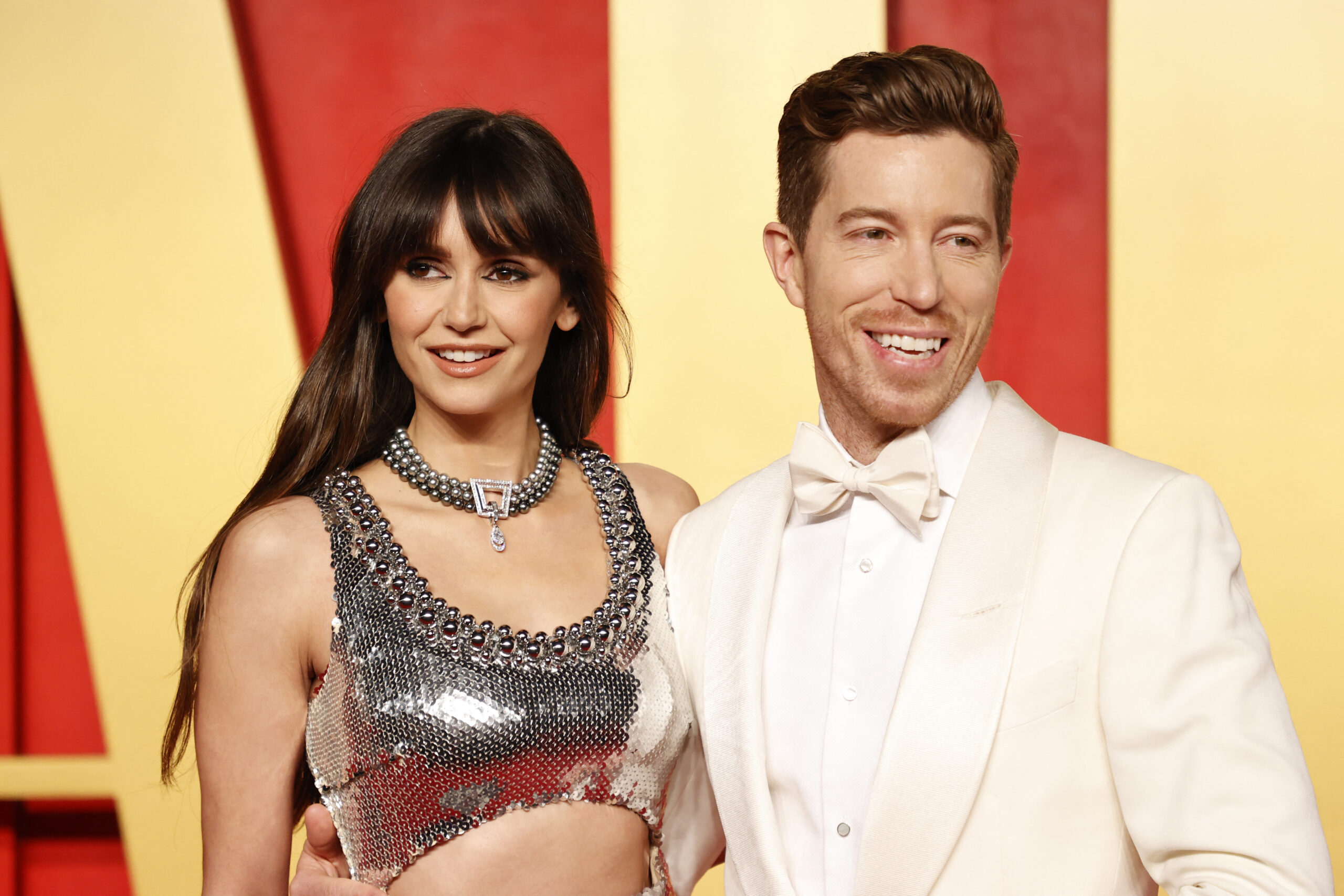 Nina Dobrev, Shaun White