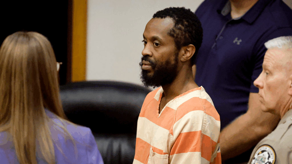 Dad Had Grindr Dates at His House as His Kids’ Bodies Decomposed in the Trunk of His Car