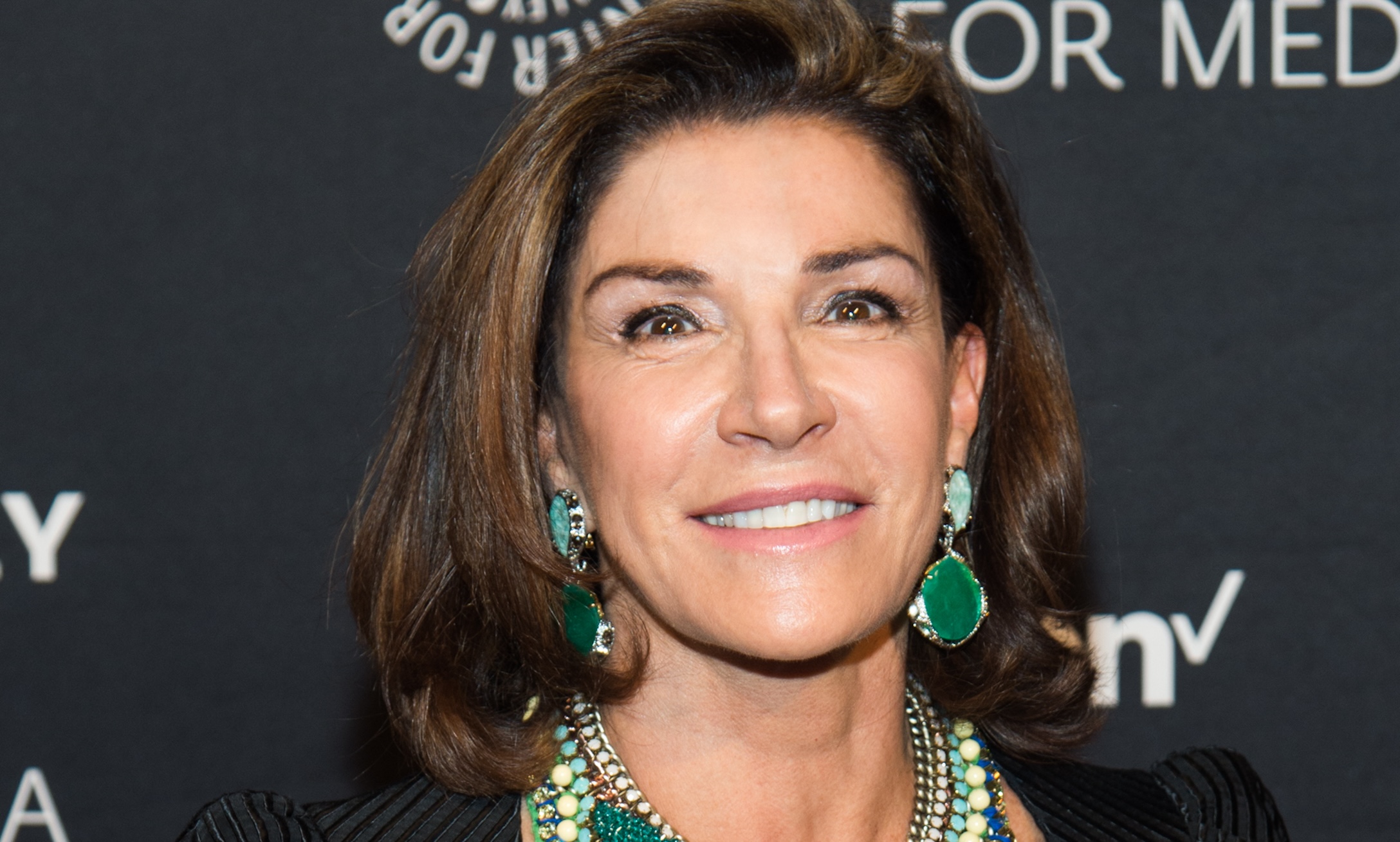 Hilary Farr
