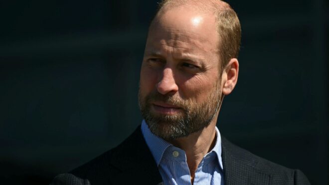 Prince William pays a visit to the headquarters of British Formula E team