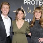 Robert Irwin, Bindi Irwin and Terri Irwin attend the Steve Irwin gala to support the Wildlife Warriors conservationist organization