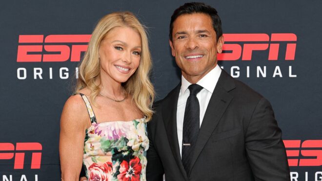 Kelly Ripa, Mark Consuelos