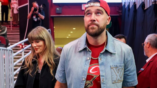 Taylor Swift, Travis Kelce