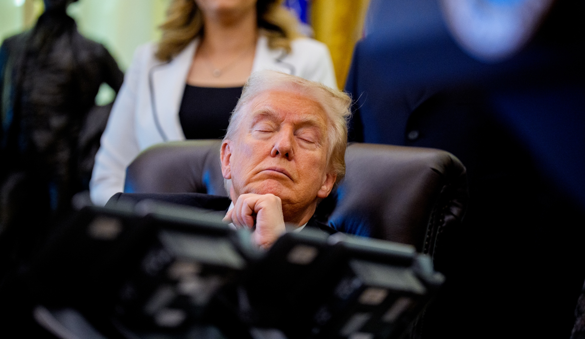 trump asleep
