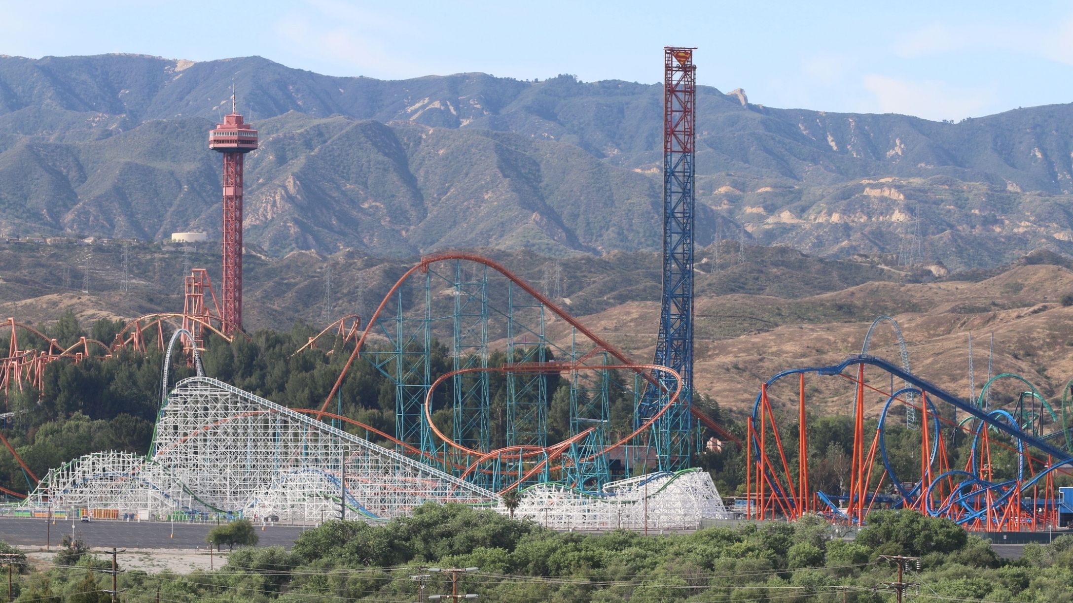 A wide shot of the rollercoasters at Six Flags